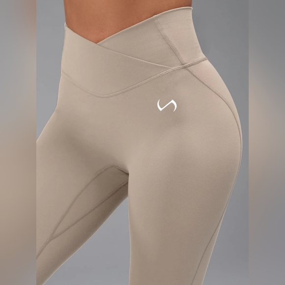 Tlf Apparel Pants - TLF Apparel Crossover Leggings Medium